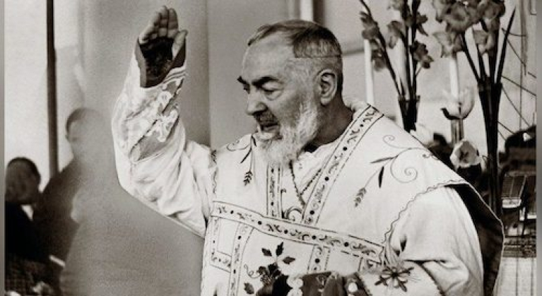 Il 25 maggio 1887, nasce a Pietrelcina Francesco Forgione: per tutti San Pio